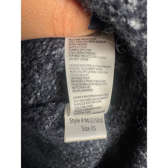 BCBGMAXAZRIA Textured Knit Poncho Sweater Dress Gray Blue Size XS - Picture 6 of 7